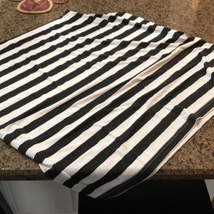 Infant carrier cover / breast feeding cover